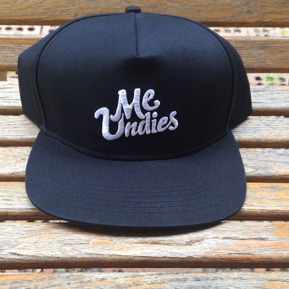 MeUndies black & Purple SnapBack hat full 6 panel cap NWOT